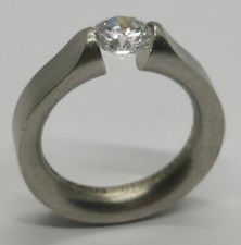 Vtg 1980s Niessing Everest