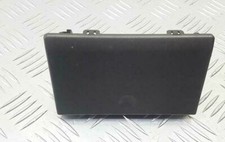 Unbenutzt Aschenbecher vorne