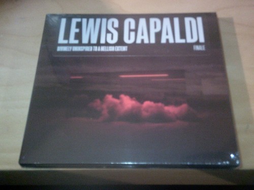 Lewis capaldi divinely - ,