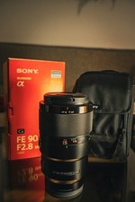 Sony FE 90mm f/2.8 Macro G OSS