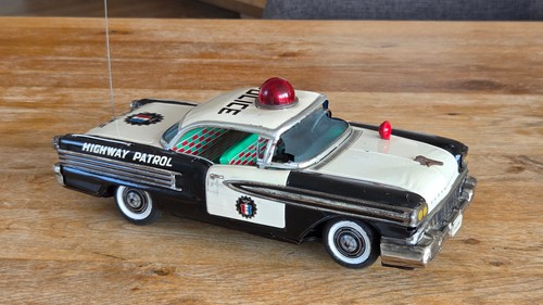 Highway patrol oldmobile - highway,