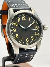 Military-Style Automatikuhr