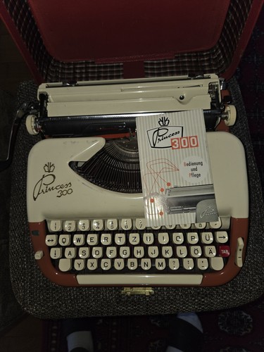Vintage schreibmaschine - vintage,
