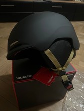 SKI HELM NEU MIT ETIKETT UND