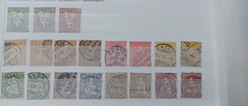 Schweiz sitzende helvetia - schweiz,