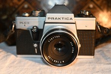 Praktica PLC 3 mit  Jena T 2,8/50
