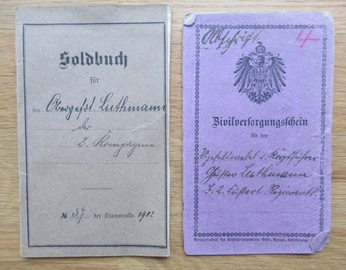 Soldbuch - , +