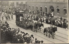 Ak Breslau in Schlesien, Breslauer Festwoche 1909, Umzugswagen - 10337171