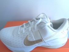 Nike Zoom Bella 6 PRM Sneaker