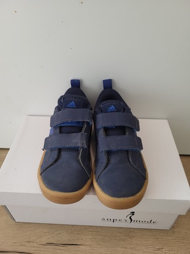 Blaue adidas sneaker - sneaker, mit