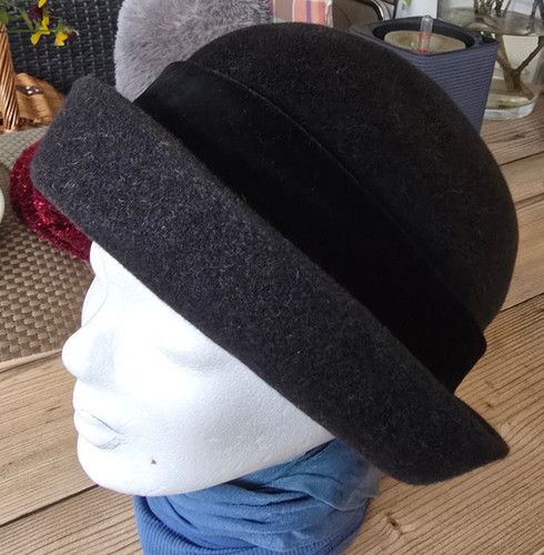 Hutmanufactur handmade - h.t.b.,