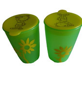 BECHER MIT ANTIRUTSCH-BLUME MIT GESCHLOSSENEM AUFSATZ Grün Gelb von ORNAMIN