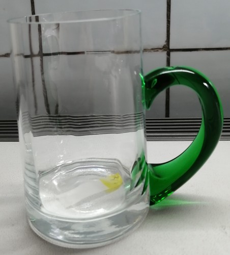 Stück henkelglas glas wein - 1,