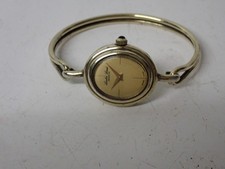 Damen Spangenarmbanduhr in
