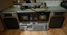 Boombox Radio Sharp GF 800