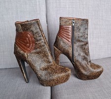 Ausgefallene Fell High Heel 39