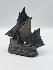 zp skulptur segelboot antik