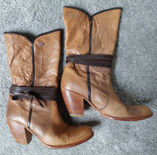 Wunderschöne MISS SIXTY Leder