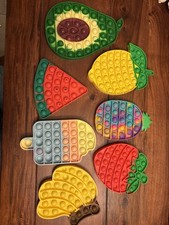 7 Pop Its, Fidget Spielzeuge