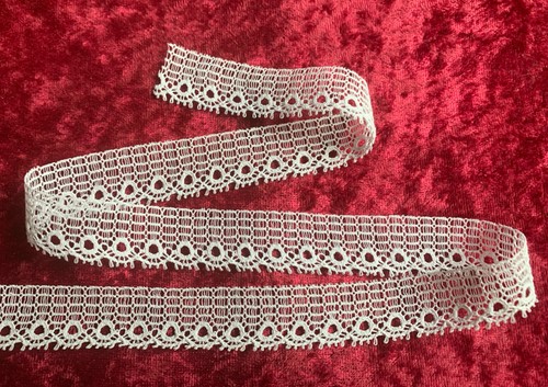 Alte plauener spitze 100x2cm - alte, spitze,100x2cm