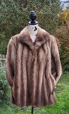 Pelz - Eine ausgelassene Bisam