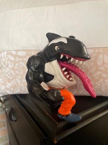 Street sharks moby - sharks, the