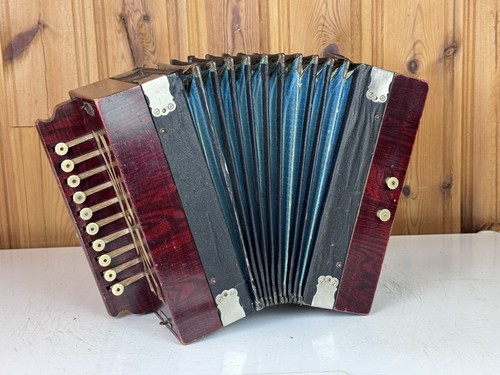 Harmonika kopfakkordeon - harmonika,