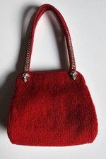  HANDTASCHE PERLENSTOFF EDLE STRASS APPLIKATION FEIN HOCHWERTIG GEARBEITET  