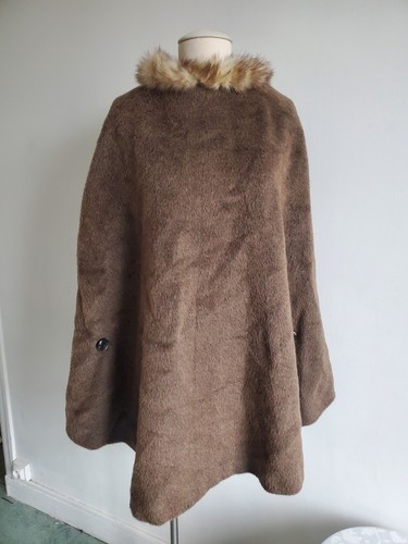 Poncho cape aus alpaka lama - cape,