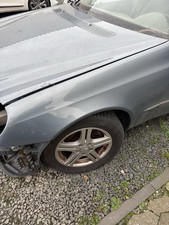 E-Klasse W211 kotflügel Links  747U PERLITE GRAU METALLIC