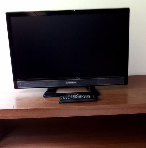 Grundig 22vle5421bg auch - tv,