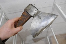 Altes schönes Beil Axt