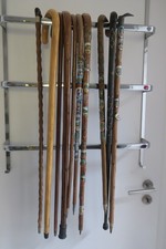 Konvolut  alter Wanderstöcke