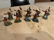 ARI Indianer Massasoit Riedeler DDR Wildwest Weichgummi Spielzeug /P20.1/4