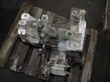 VW Golf 4 Getriebe DUU 1.6 74Kw 118Tkm Schaltgetriebe Bj.1998