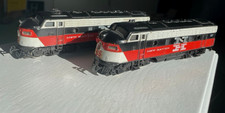 Märklin 3062 und 4062 "New Haven" Diesellok und Dummy-Einheit