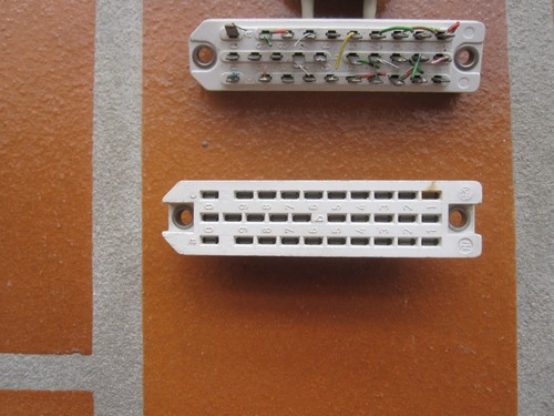 Steckverbinder - 1, (federleiste)