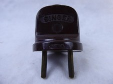 alter Bakelit Stecker - 220