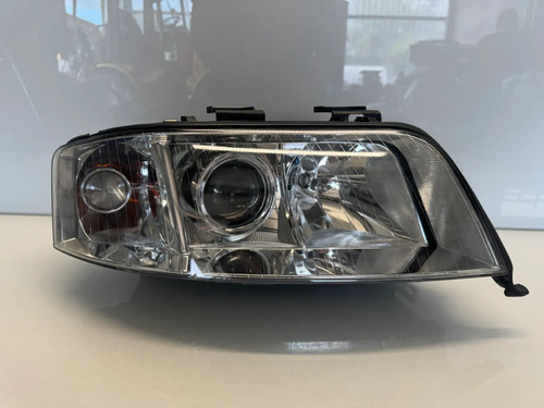 Scheinwerfer audi rechts - 4b,