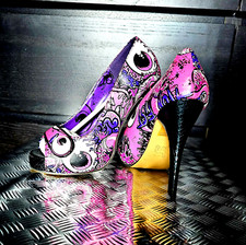 Iron Fist Pumps 37 High Heels Horror peeptoe pink gothic rockabilly monster eye
