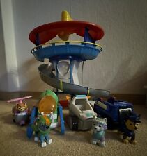 Paw Patrol Zentrale und Chase, Skye, Everest und Rocky mit Fahrzeugen