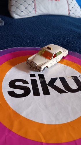 Siku v244 1317 mercedes 250 - v244,