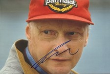 Niki Lauda signiert Formel 1
