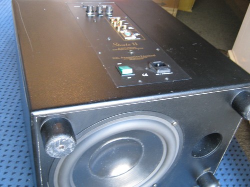 Rel acoustics strata - rel,