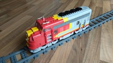 LEGO® 10020 Santa Fe Super Chief Diesellok I Trains Eisenbahn Zug Lokomotive
