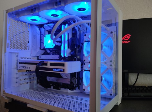 Gaming white build - gaming, pc