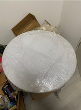 Große Deckenlampe weißes