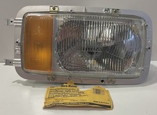 Hella 1EH002658-041 Hauptscheinwerfer Rechts 12/24V passend für Mercedes-Benz T4