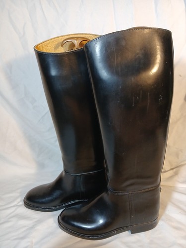 Aigle schwarze lange