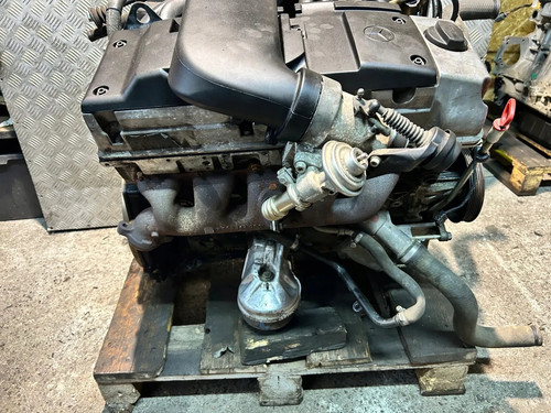 Motor mercedes benz w124 - mercedes-benz,